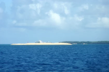 Barasu Island - バラス島