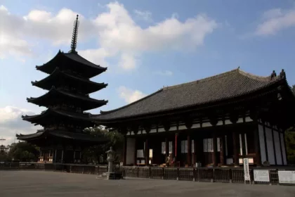 世界遺産興福寺 - World Heritage Kofukuji Temple